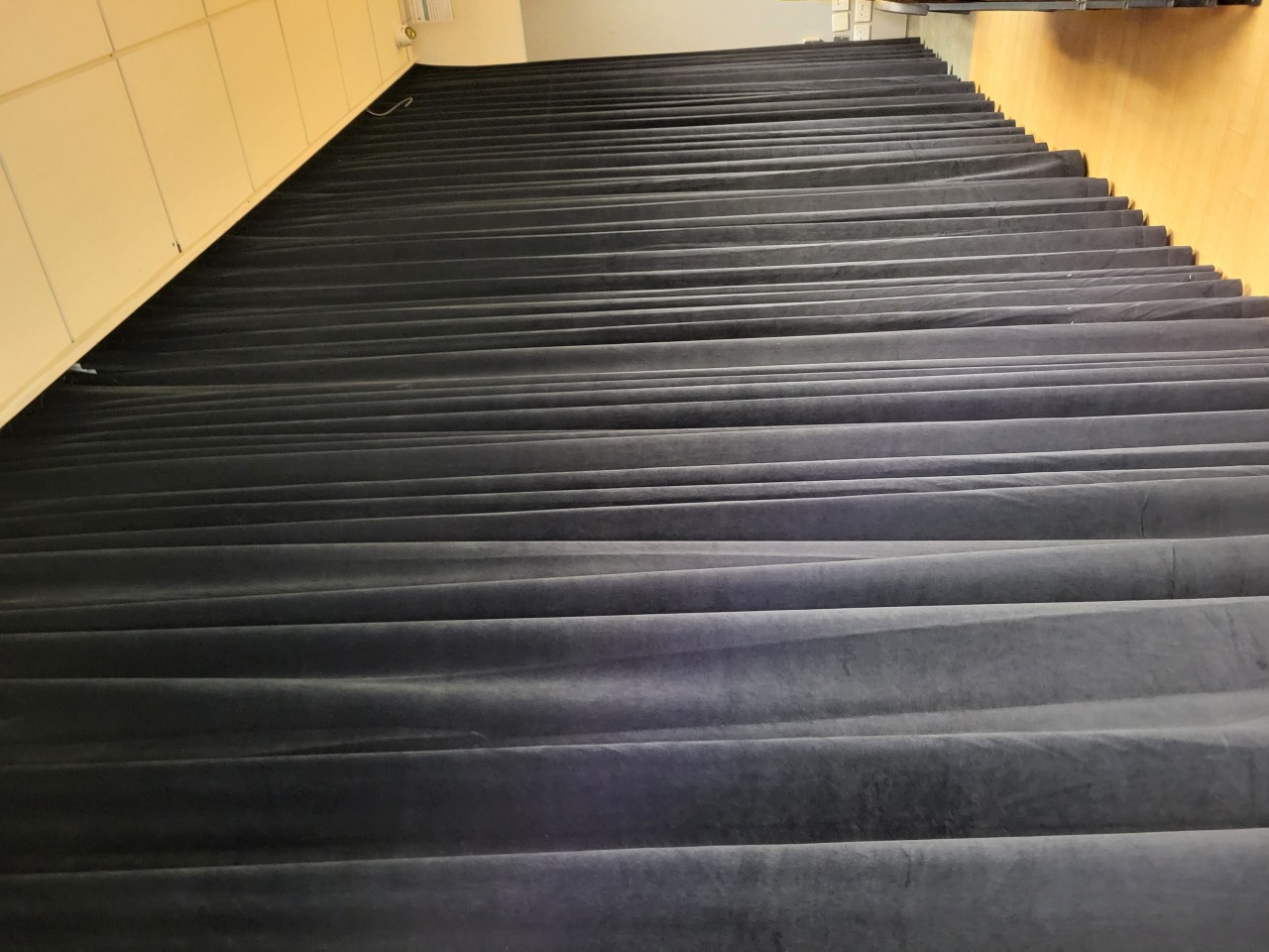 禮堂絨簾布
